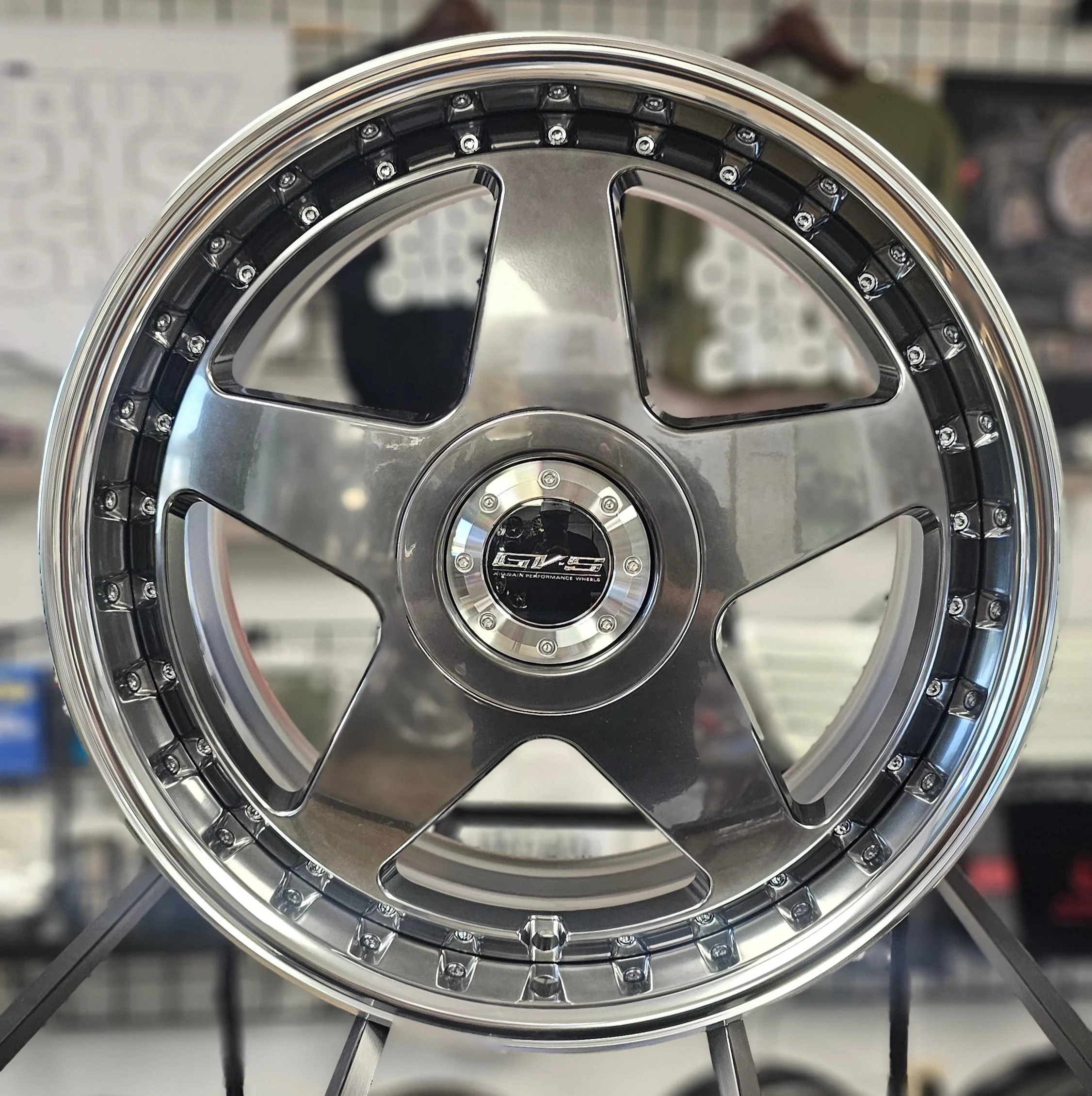 Aimgain GV-S 19x8.5 (Complete Set) - Image 2