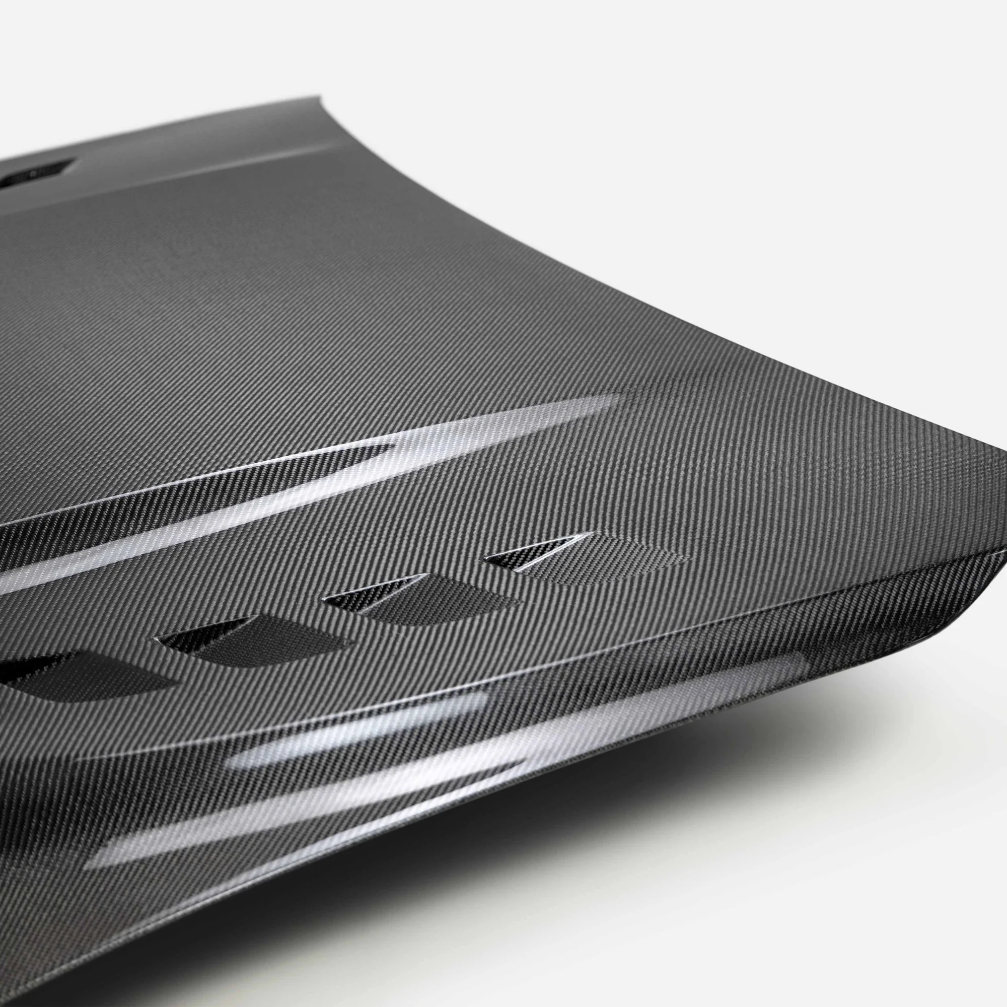 Seibon 22-25 Lexus IS500 BT-Style Carbon Fiber Hood - Image 5