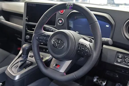 HKS GR Corolla GXPA16/GZEA14H Replacement Steering Wheel - Image 3