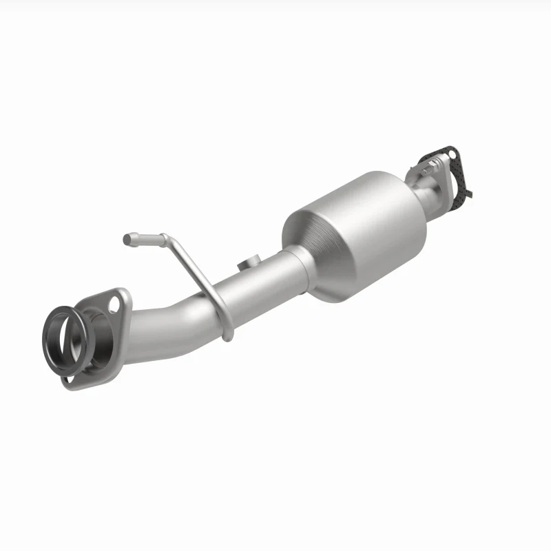 Magnaflow 20-21 Nissan NV200 2.0L Direct Fit Cat Converter (California Grade) - Image 2