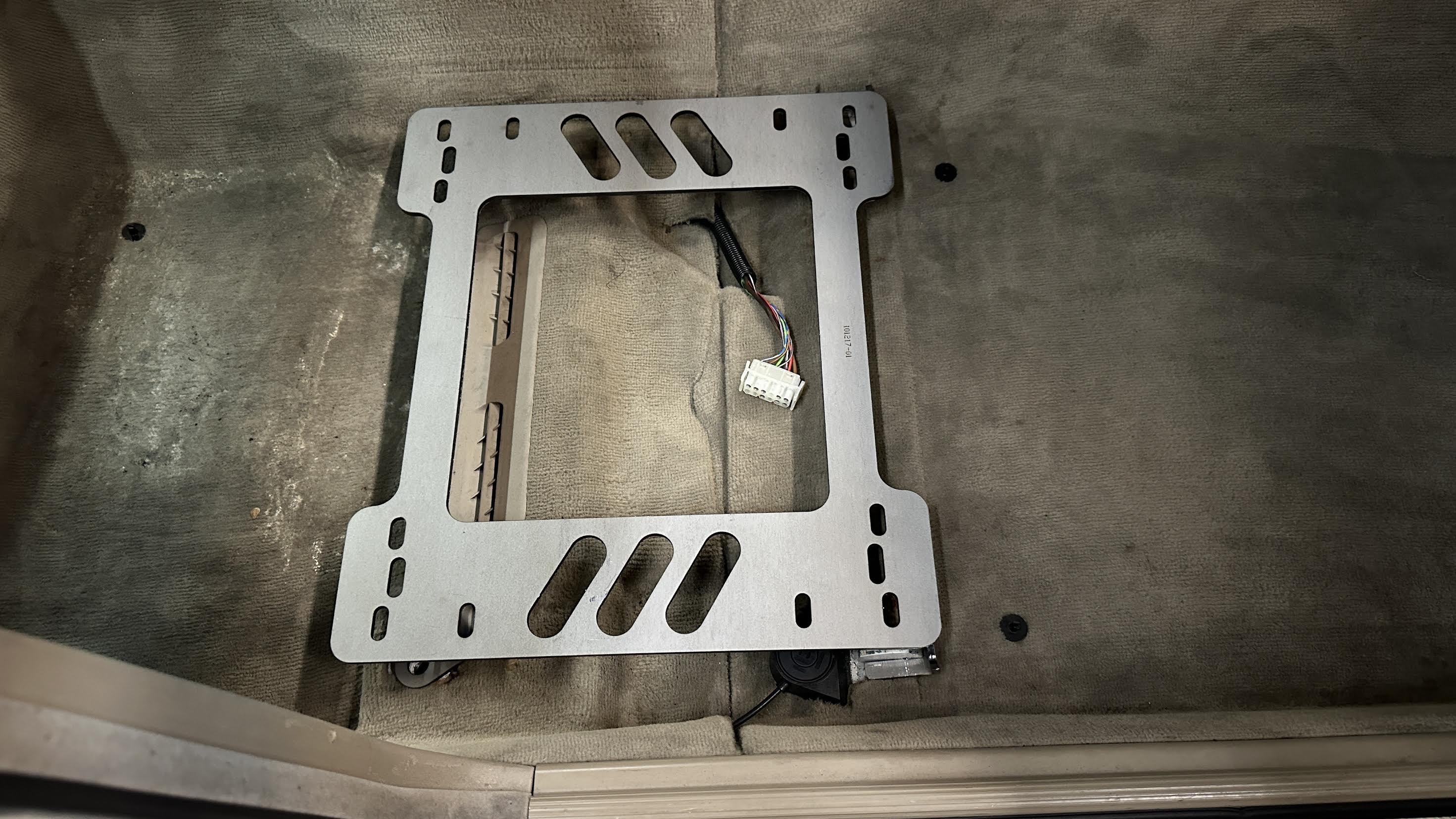 Planted Seat Bracket- BMW 5 Series [E34 Chassis] (1987-1996) - Passenger / Right - Image 4