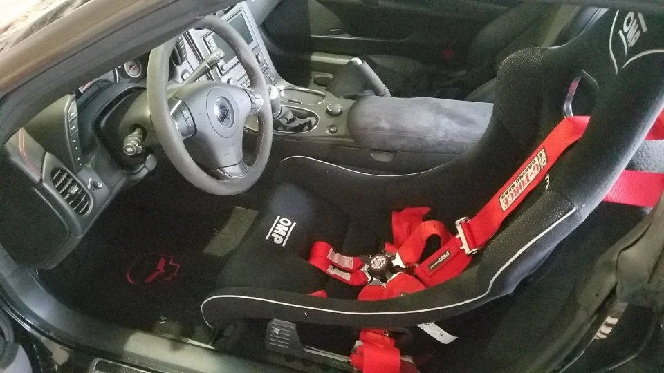Planted Seat Bracket- Chevrolet Corvette [C6/C7 Chassis Excluding ZR1] (2005-2019) - Driver / Left *Seat belt tab on inboard and outboard sides - Image 5