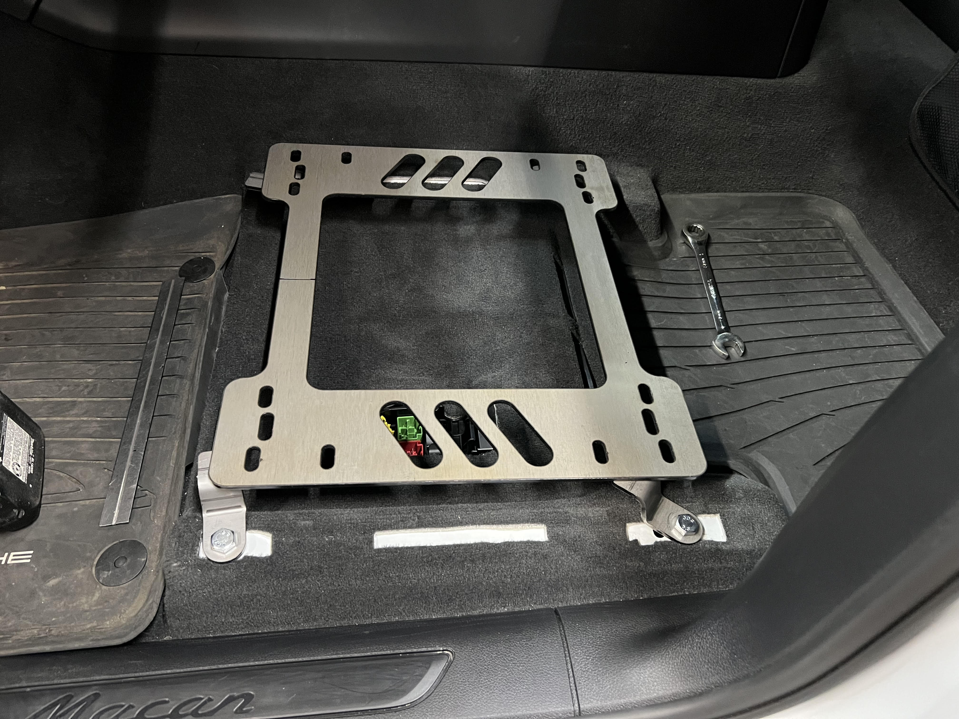 Planted Seat Bracket- Porsche Macan [1st Generation] (2014+) - Driver / Left - Image 2