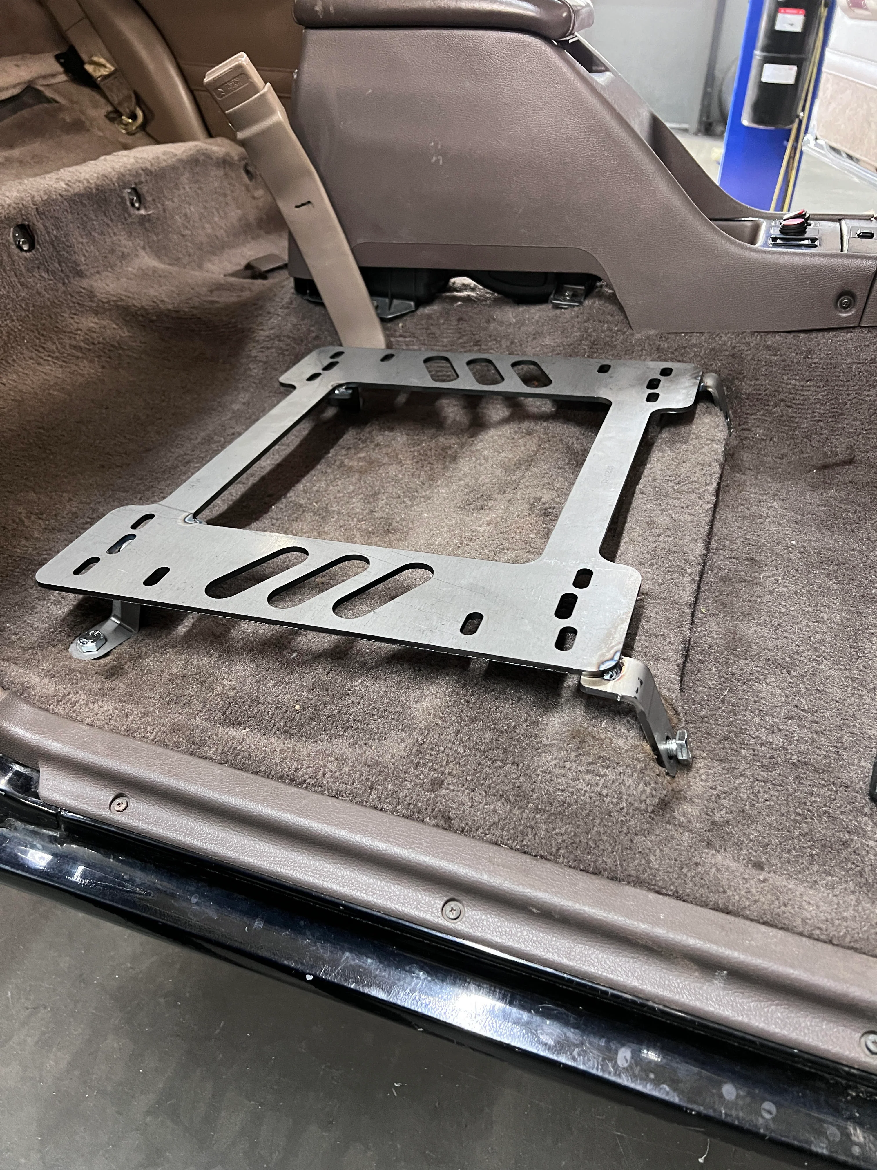 Planted Seat Bracket- Toyota 4Runner [2nd Generation / N120/N130 Chassis] (1990-1995) - Driver / Left - Image 2