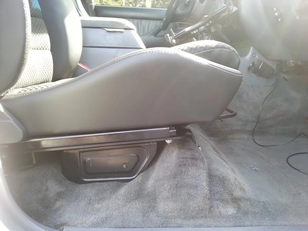 Planted Seat Bracket- Toyota Land Cruiser 80 Series [J80] (1990-1997) - Passenger / Right - Image 5