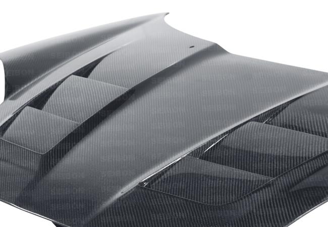 Seibon 00-05 Toyota MR-S (ZZW30L) TS-Style Carbon Fiber Hood - Image 2