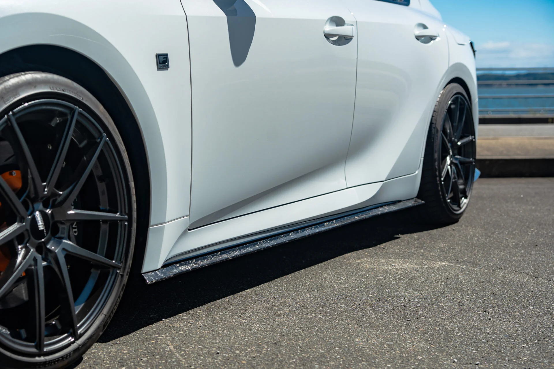 SIX DESIGN 3P AERO SET (FORGED CARBON) FOR LEXUS IS350/300h/300 F-SPORT 2021+ - Image 4
